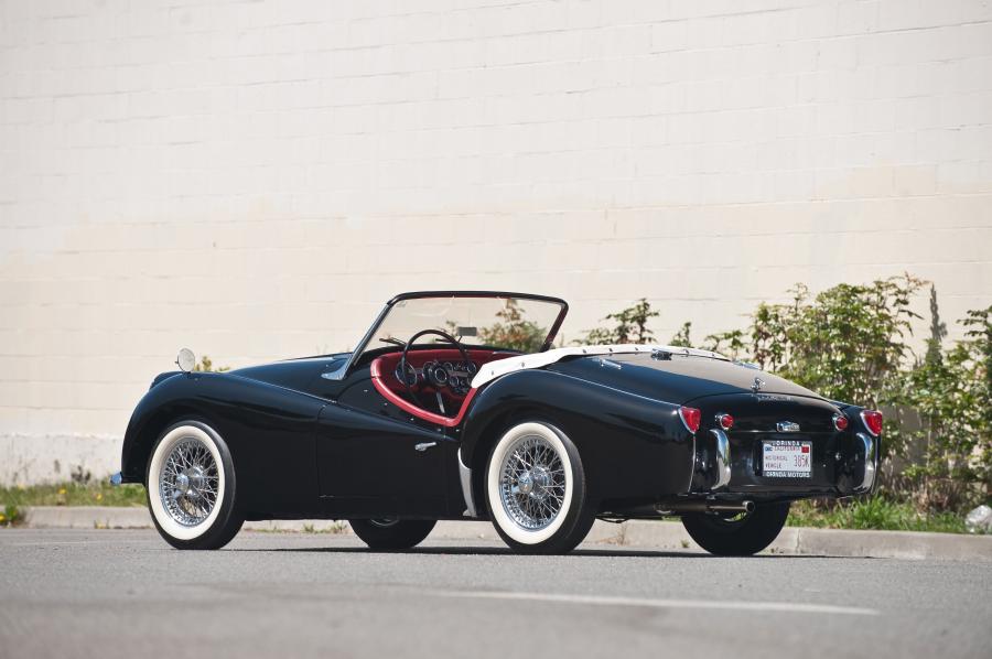 Triumph TR3 1955 года  (фото 2 из 21)